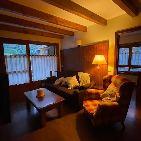 - Edifici Montardo Apartman